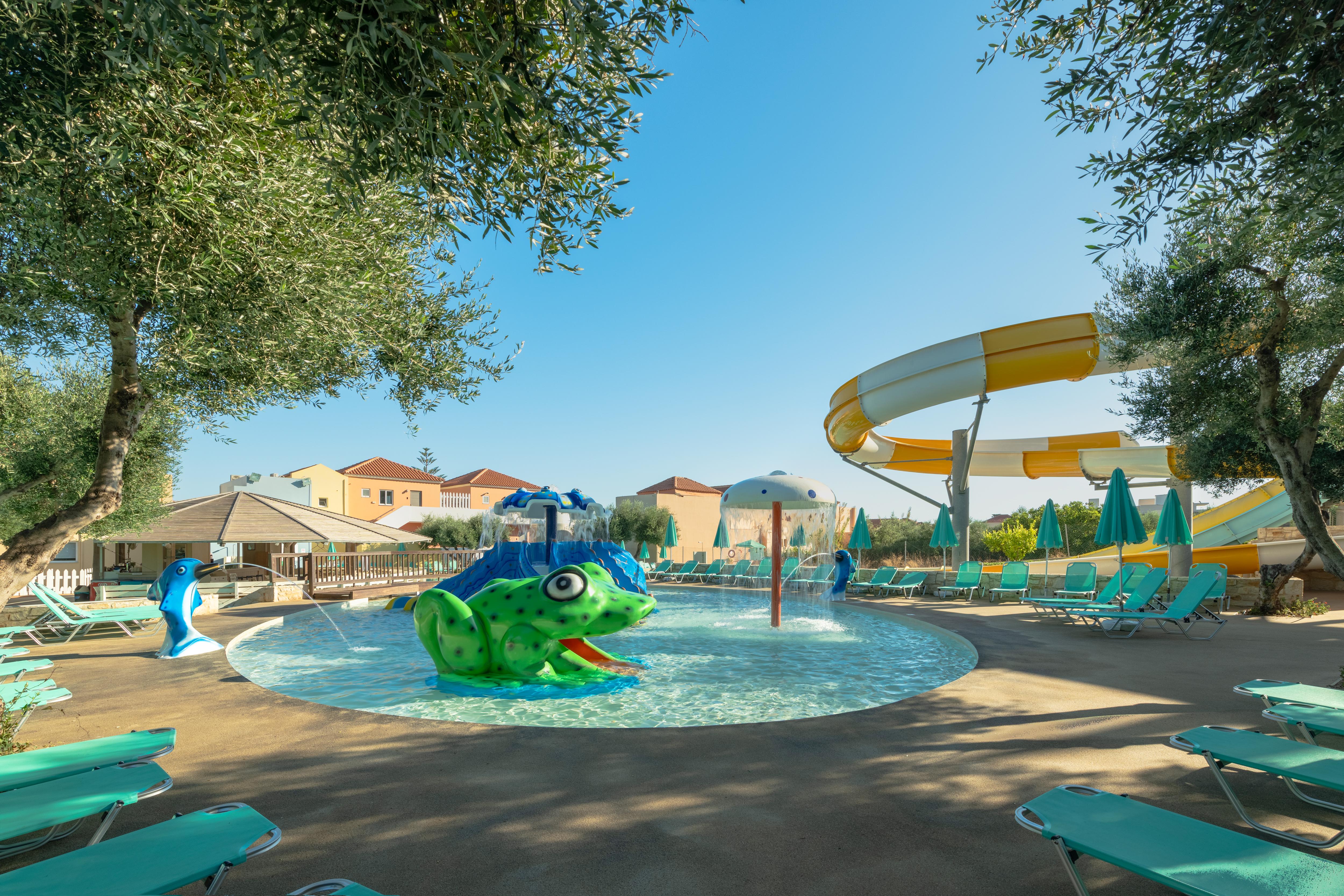 Iolida Village Water Park Hotel Agia Marina  Exterior photo